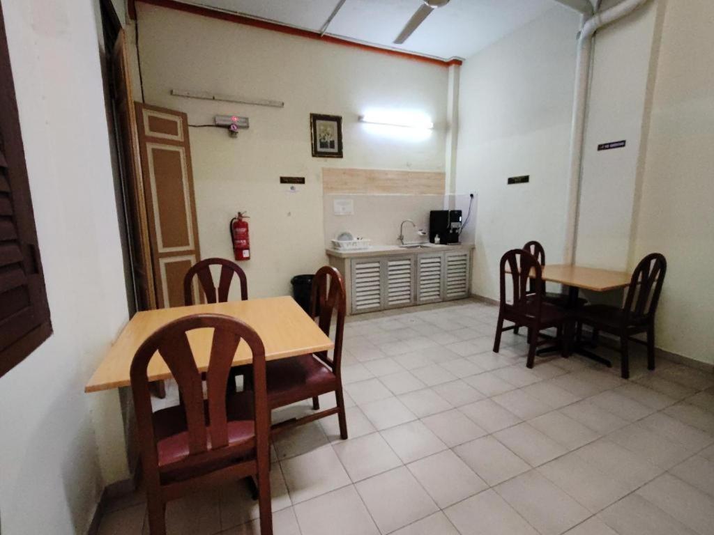 Old Penang Hotel - Trang Road George Town Ngoại thất bức ảnh